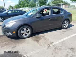 2015 Chevrolet Cruze LT с VIN 1G1PC5SB2F7212859, выставлен на аукционе IAAI как лот 42760839 с пробегом Не указан миль и . История ставок и продаж доступна на DreamBid. Изображение 2.