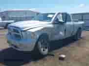 2011 Ram 1500 Big Horn z VIN 1D7RV1GT6BS603885, wystawiony jako IAAI lot #42756333 z przebiegiem 147 987 mil mil oraz . Historia ofert i sprzedaży dostępna na DreamBid. Obrazek 17.