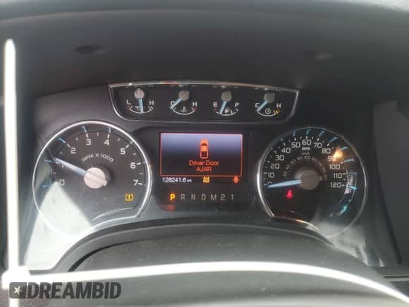 2012 Ford F-150 XL with VIN 1FTFW1ET4CFB92302, listed as a Copart auction lot 81735795 with 128,241 mi miles and Salvage title. Bid and sale history available at DreamBid. Image 9.