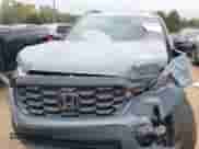 2023 Honda Passport TrailSport с VIN 5FNYF8H66PB032309, выставлен на аукционе IAAI как лот 41955503 с пробегом 29 278 миль миль и . История ставок и продаж доступна на DreamBid. Изображение 6.