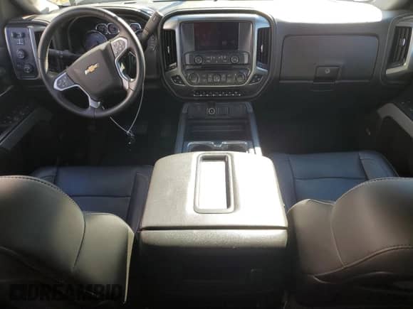 2015 Chevrolet Silverado 3500HD LTZ с VIN 1GC4K0E80FF577143, выставлен на аукционе Copart как лот 76626244 с пробегом 41 587 миль миль и Списание • Salvage title. История ставок и продаж доступна на DreamBid. Изображение 8.
