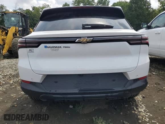 2025 Chevrolet Equinox z VIN 3GN7DMRR8SS208982, wystawiony jako Copart lot #68175125 z przebiegiem 2 513 mil mil oraz Szkoda całkowita • Salvage title. Historia ofert i sprzedaży dostępna na DreamBid. Obrazek 6.