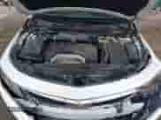 2016 Chevrolet Impala LS z VIN 1G11Z5SA8GU163312, wystawiony jako IAAI lot #43331173 z przebiegiem 144 984 mil mil oraz . Historia ofert i sprzedaży dostępna na DreamBid. Obrazek 10.