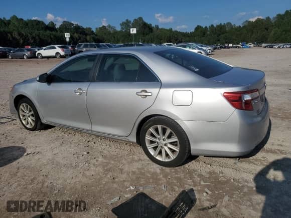 2012 Toyota Camry XLE z VIN 4T1BF1FK6CU170314, wystawiony jako Copart lot #81630575 z przebiegiem 93 619 mil mil oraz Szkoda całkowita • Salvage title. Historia ofert i sprzedaży dostępna na DreamBid. Obrazek 2.