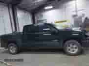 2017 Chevrolet Silverado 1500 LTZ z VIN 3GCUKSEJ3HG382718, wystawiony jako IAAI lot #41426789 z przebiegiem 145 620 mil mil oraz . Historia ofert i sprzedaży dostępna na DreamBid. Obrazek 13.