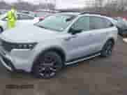 2022 Kia Sorento SX with VIN 5XYRKDLF3NG152106, listed as a IAAI auction lot 41843157 with 27,546 mi miles and . Bid and sale history available at DreamBid. Image 2.