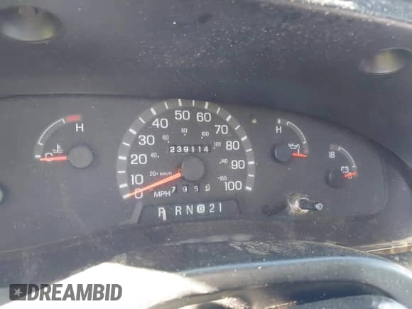 1999 Ford Econoline Cargo with VIN 1FTRE14W0XHB64440, listed as a IAAI auction lot 41645551 with 239,114 mi miles and . Bid and sale history available at DreamBid. Image 15.