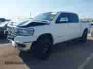 2021 Ram 1500 Laramie z VIN 1C6SRFJT7MN719238, wystawiony jako IAAI lot #42482214 z przebiegiem 47 265 mil mil oraz . Historia ofert i sprzedaży dostępna na DreamBid. Obrazek 17.