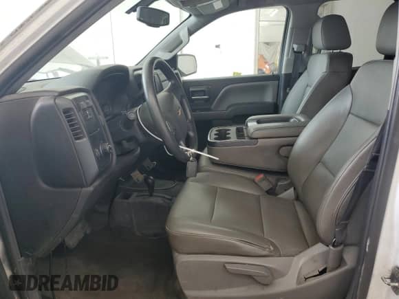 2019 Chevrolet Silverado 1500 Work Truck z VIN 2GCVKNEC1K1127623, wystawiony jako Copart lot #80688805 z przebiegiem 281 692 mil mil oraz Czysty tytuł • Clean title. Historia ofert i sprzedaży dostępna na DreamBid. Obrazek 7.