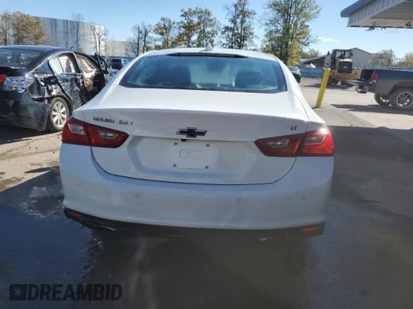 2016 Chevrolet Malibu LT с VIN 1G1ZF5SX8GF327131, выставлен на аукционе Copart как лот 86625655 с пробегом 94 453 миль миль и Списание • Salvage title. История ставок и продаж доступна на DreamBid. Изображение 6.