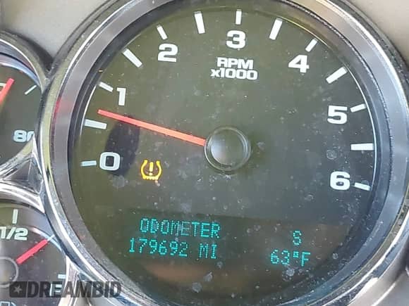 2013 Chevrolet Silverado 1500 LT with VIN 3GCPKSE76DG110112, listed as a IAAI auction lot 43230340 with 179,692 mi miles and . Bid and sale history available at DreamBid. Image 15.