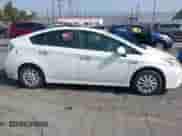 2012 Toyota Prius with VIN JTDKN3DP2C3001950, listed as a IAAI auction lot 42999227 with 298,909 mi miles and . Bid and sale history available at DreamBid. Image 13.