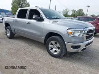 2022 Ram 1500 Big Horn z VIN 1C6RRFFG3NN258356, wystawiony jako IAAI lot #42181879 z przebiegiem 72 696 mil mil oraz . Historia ofert i sprzedaży dostępna na DreamBid. Obrazek 1.