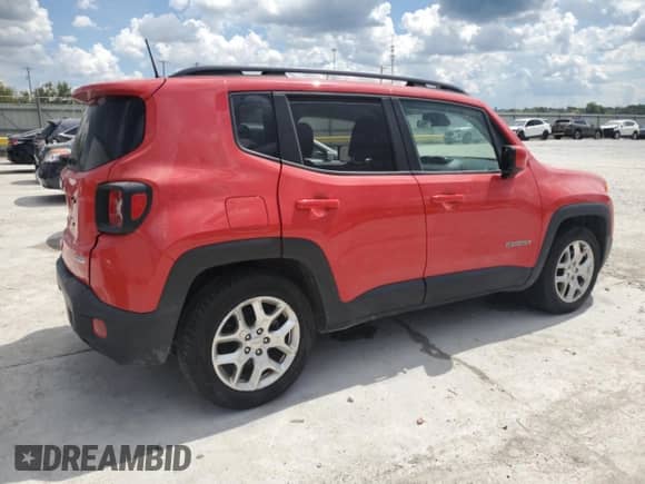 2018 Jeep Renegade Latitude with VIN ZACCJABB2JPH25285, listed as a Copart auction lot 84966515 with 112,206 mi miles and Salvage title. Bid and sale history available at DreamBid. Image 3.