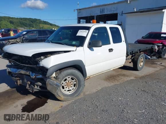 2000 Chevrolet Silverado 2500 LS с VIN 1GCGK29U1YE128188, выставлен на аукционе IAAI как лот 43063090 с пробегом 120 151 миль миль и . История ставок и продаж доступна на DreamBid. Изображение 2.