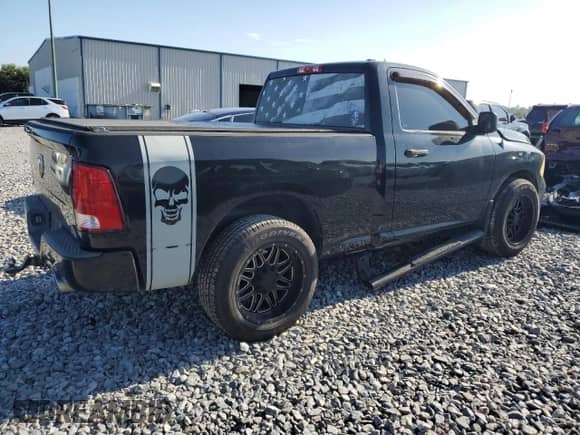2012 Ram 1500 Express с VIN 3C6JD6AT6CG117531, выставлен на аукционе Copart как лот 84792925 с пробегом 204 542 миль миль и На запчасти • Non repairable. История ставок и продаж доступна на DreamBid. Изображение 3.