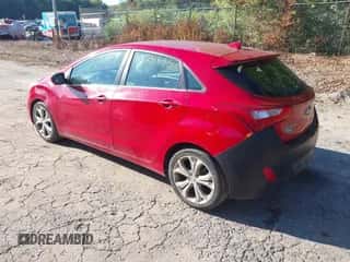 2013 Hyundai Elantra z VIN KMHD35LE1DU083302, wystawiony jako IAAI lot #43231685 z przebiegiem 244 570 mil mil oraz . Historia ofert i sprzedaży dostępna na DreamBid. Obrazek 3.