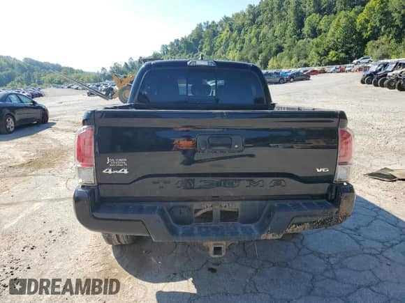 2017 Toyota Tacoma Limited with VIN 3TMGZ5AN0HM097592, listed as a Copart auction lot 68711465 with 78,572 mi miles and Salvage title. Bid and sale history available at DreamBid. Image 6.
