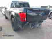 2018 Ford F-150 XL z VIN 1FTEW1E53JFB89708, wystawiony jako IAAI lot #43303196 z przebiegiem 168 714 mil mil oraz . Historia ofert i sprzedaży dostępna na DreamBid. Obrazek 3.