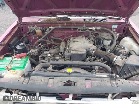 1995 Nissan Frontier SE z VIN 1N6HD16Y2SC357656, wystawiony jako IAAI lot #43402716 z przebiegiem 108 692 mil mil oraz . Historia ofert i sprzedaży dostępna na DreamBid. Obrazek 10.