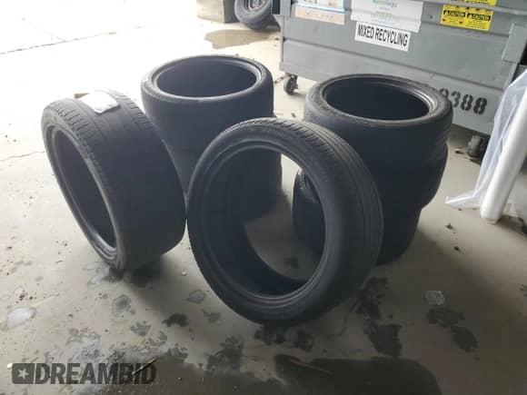 2012 Ford Explorer XLT z VIN 1FMHK7D84CGA09023, wystawiony jako Copart lot #82465245 z przebiegiem 145 391 mil mil oraz Szkoda całkowita • Salvage title. Historia ofert i sprzedaży dostępna na DreamBid. Obrazek 13.