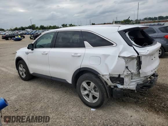 2022 Kia Sorento LX с VIN 5XYRG4LC9NG117299, выставлен на аукционе Copart как лот 65213565 с пробегом 85 927 миль миль и Списание • Salvage title. История ставок и продаж доступна на DreamBid. Изображение 2.