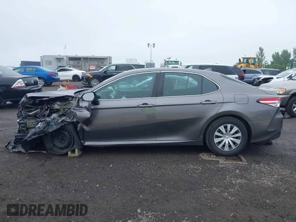 2019 Toyota Camry Hybrid LE с VIN 4T1B31HK3KU510944, выставлен на аукционе IAAI как лот 42493641 с пробегом 137 300 миль миль и . История ставок и продаж доступна на DreamBid. Изображение 14.