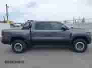 2021 Ram 1500 TRX с VIN 1C6SRFU98MN830249, выставлен на аукционе IAAI как лот 42766532 с пробегом 35 989 миль миль и . История ставок и продаж доступна на DreamBid. Изображение 13.