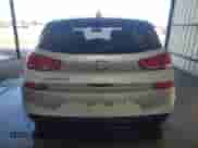 2019 Hyundai Elantra z VIN KMHH35LE3KU098172, wystawiony jako Copart lot #81202975 z przebiegiem 90 484 mil mil oraz Szkoda całkowita • Salvage title. Historia ofert i sprzedaży dostępna na DreamBid. Obrazek 6.