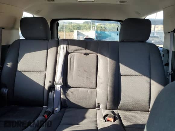 2014 Chevrolet Tahoe LS с VIN 1GNSCAE05ER248852, выставлен на аукционе Copart как лот 80135404 с пробегом 132 523 миль миль и Списание • Salvage title. История ставок и продаж доступна на DreamBid. Изображение 10.