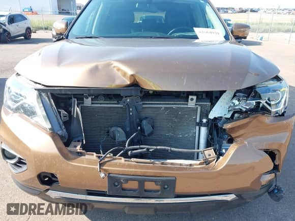 2017 Nissan Pathfinder S с VIN 5N1DR2MM7HC600617, выставлен на аукционе IAAI как лот 42664039 с пробегом 86 651 миль миль и . История ставок и продаж доступна на DreamBid. Изображение 6.