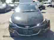 2016 Chevrolet Cruze Premier z VIN 1G1BG5SM5G7272460, wystawiony jako Copart lot #71534645 z przebiegiem 107 635 mil mil oraz Szkoda całkowita • Salvage title. Historia ofert i sprzedaży dostępna na DreamBid. Obrazek 5.