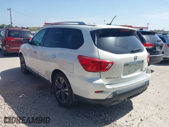 2017 Nissan Pathfinder SL z VIN 5N1DR2MM1HC680626, wystawiony jako IAAI lot #42799068 z przebiegiem 109 031 mil mil oraz . Historia ofert i sprzedaży dostępna na DreamBid. Obrazek 3.