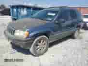 2001 Jeep Grand Cherokee Laredo с VIN 1J4GW48S21C693190, выставлен на аукционе Copart как лот 80888225 с пробегом 428 569 миль миль и Списание • Salvage title. История ставок и продаж доступна на DreamBid. Изображение 1.