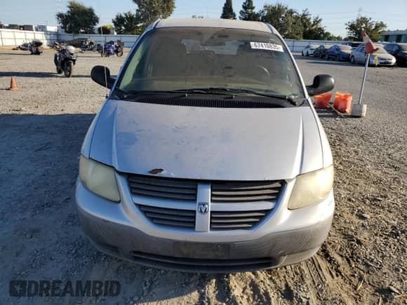 2005 Dodge Caravan SE with VIN 1D4GP25R65B315123, listed as a Copart auction lot 67410835 with 269,452 mi miles and Salvage title. Bid and sale history available at DreamBid. Image 5.