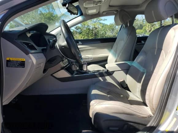 2016 Hyundai Sonata Sport с VIN 5NPE34AF7GH430791, выставлен на аукционе Copart как лот 91096415 с пробегом 238 042 миль миль и Чистый • Clean title. История ставок и продаж доступна на DreamBid. Изображение 7.