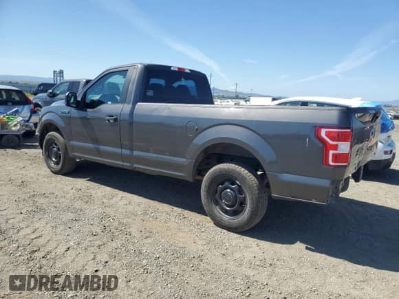 2018 Ford F-150 XL z VIN 1FTMF1CP1JKC72478, wystawiony jako Copart lot #56513615 z przebiegiem 186 659 mil mil oraz Szkoda całkowita • Salvage title. Historia ofert i sprzedaży dostępna na DreamBid. Obrazek 2.