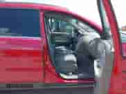 2012 Chevrolet Traverse 1LT z VIN 1GNKRGED8CJ374347, wystawiony jako IAAI lot #43049360 z przebiegiem Nie podano mil oraz . Historia ofert i sprzedaży dostępna na DreamBid. Obrazek 5.