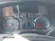 2014 Chevrolet Silverado 1500 Work Truck z VIN 1GCRCPEHXEZ270149, wystawiony jako IAAI lot #43492235 z przebiegiem 230 000 mil mil oraz . Historia ofert i sprzedaży dostępna na DreamBid. Obrazek 7.