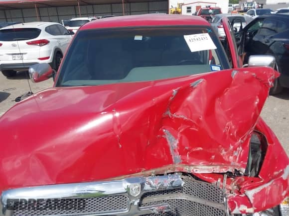 1994 Dodge 1500 z VIN 1B7HC16Y2RS532140, wystawiony jako IAAI lot #42542432 z przebiegiem 203 948 mil mil oraz . Historia ofert i sprzedaży dostępna na DreamBid. Obrazek 10.