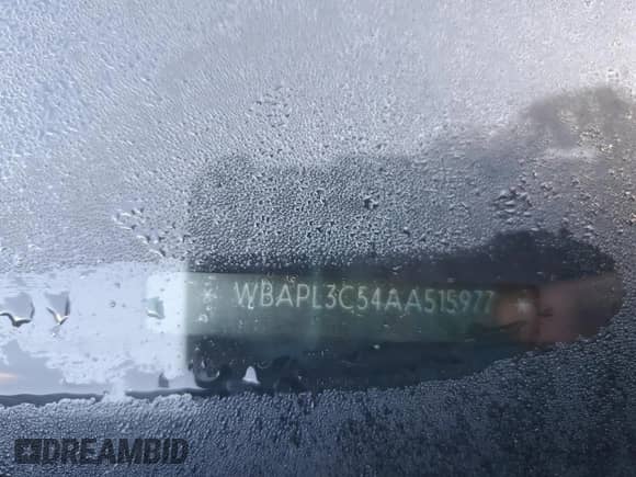 2010 BMW 3 Series 335i xDrive с VIN WBAPL3C54AA515977, выставлен на аукционе Copart как лот 85105305 с пробегом 105 109 миль миль и Списание • Salvage title. История ставок и продаж доступна на DreamBid. Изображение 12.