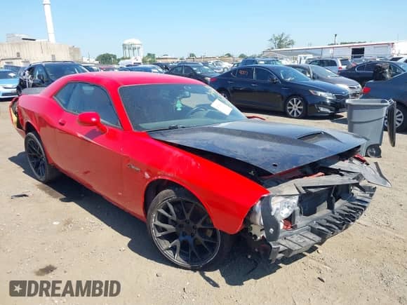 2014 Dodge Challenger R/T z VIN 2C3CDYBT0EH152777, wystawiony jako IAAI lot #42942496 z przebiegiem Nie podano mil oraz . Historia ofert i sprzedaży dostępna na DreamBid. Obrazek 1.