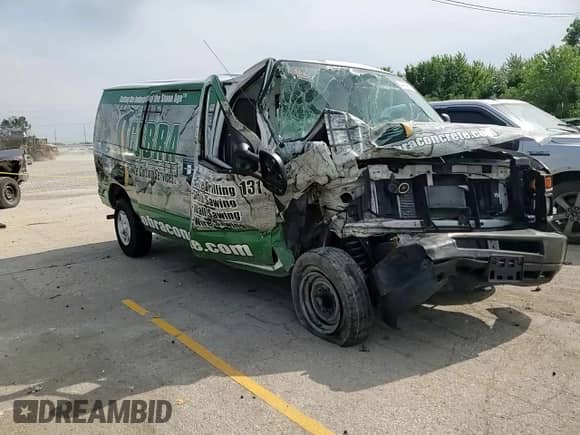 2013 Ford Econoline Cargo Commercial с VIN 1FTNE2EWXDDA48636, выставлен на аукционе Copart как лот 64495865 с пробегом Не указан миль и Списание • Salvage title. История ставок и продаж доступна на DreamBid. Изображение 13.