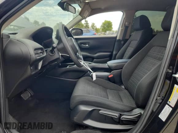 2023 Honda HR-V LX with VIN 3CZRZ2H38PM743420, listed as a Copart auction lot 69948755 with 45,438 mi miles and Salvage title. Bid and sale history available at DreamBid. Image 7.