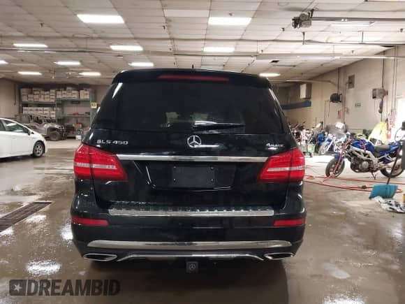 2017 Mercedes-Benz GLS 450 с VIN 4JGDF6EE9HA889776, выставлен на аукционе IAAI как лот 43131944 с пробегом 83 056 миль миль и . История ставок и продаж доступна на DreamBid. Изображение 16.