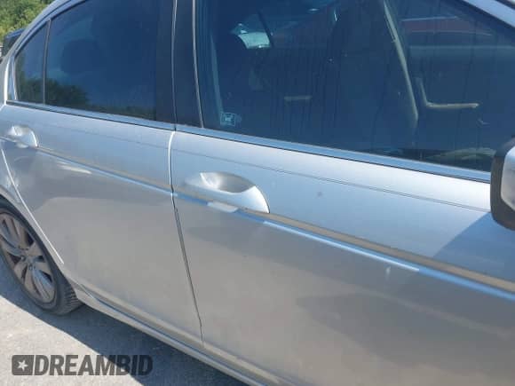 2012 Honda Accord EX z VIN 1HGCP2F77CA218641, wystawiony jako IAAI lot #43186491 z przebiegiem 224 619 mil mil oraz . Historia ofert i sprzedaży dostępna na DreamBid. Obrazek 13.