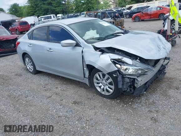 2016 Nissan Altima SR with VIN 1N4AL3AP4GN333619, listed as a IAAI auction lot 42751681 with 135,127 mi miles and . Bid and sale history available at DreamBid. Image 1.