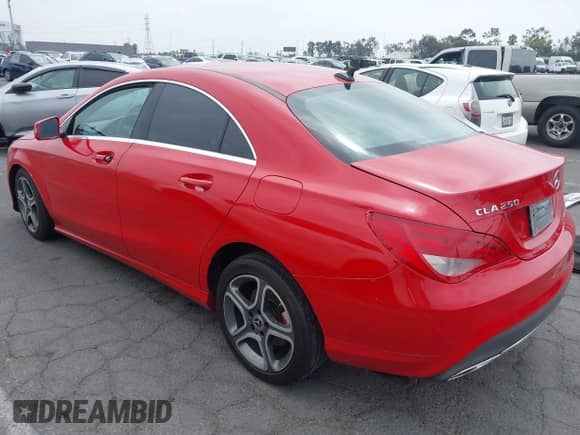 2019 Mercedes-Benz CLA 250 с VIN WDDSJ4EB0KN722717, выставлен на аукционе IAAI как лот 42998943 с пробегом 80 905 миль миль и . История ставок и продаж доступна на DreamBid. Изображение 3.