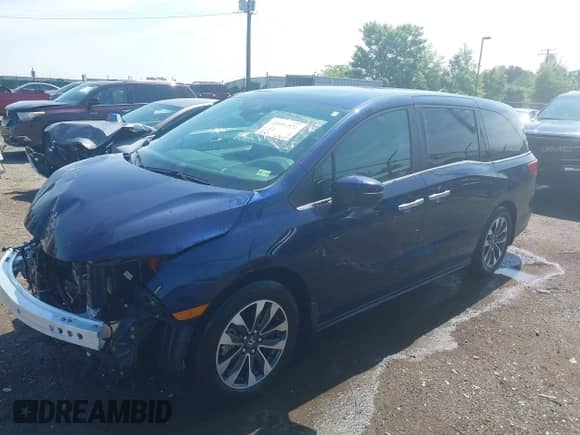 2024 Honda Odyssey EX-L with VIN 5FNRL6H64RB017151, listed as a IAAI auction lot 42606572 with 22,417 mi miles and . Bid and sale history available at DreamBid. Image 2.