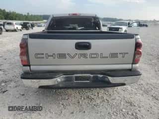 2005 Chevrolet Silverado 1500 z VIN 1GCEC14X75Z302382, wystawiony jako Copart lot #68859405 z przebiegiem Nie podano mil oraz Czysty tytuł • Clean title. Historia ofert i sprzedaży dostępna na DreamBid. Obrazek 6.